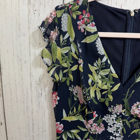 Tommy Hilfiger Navy Floral V-Neck Midi Dress - Picture 5 of 10